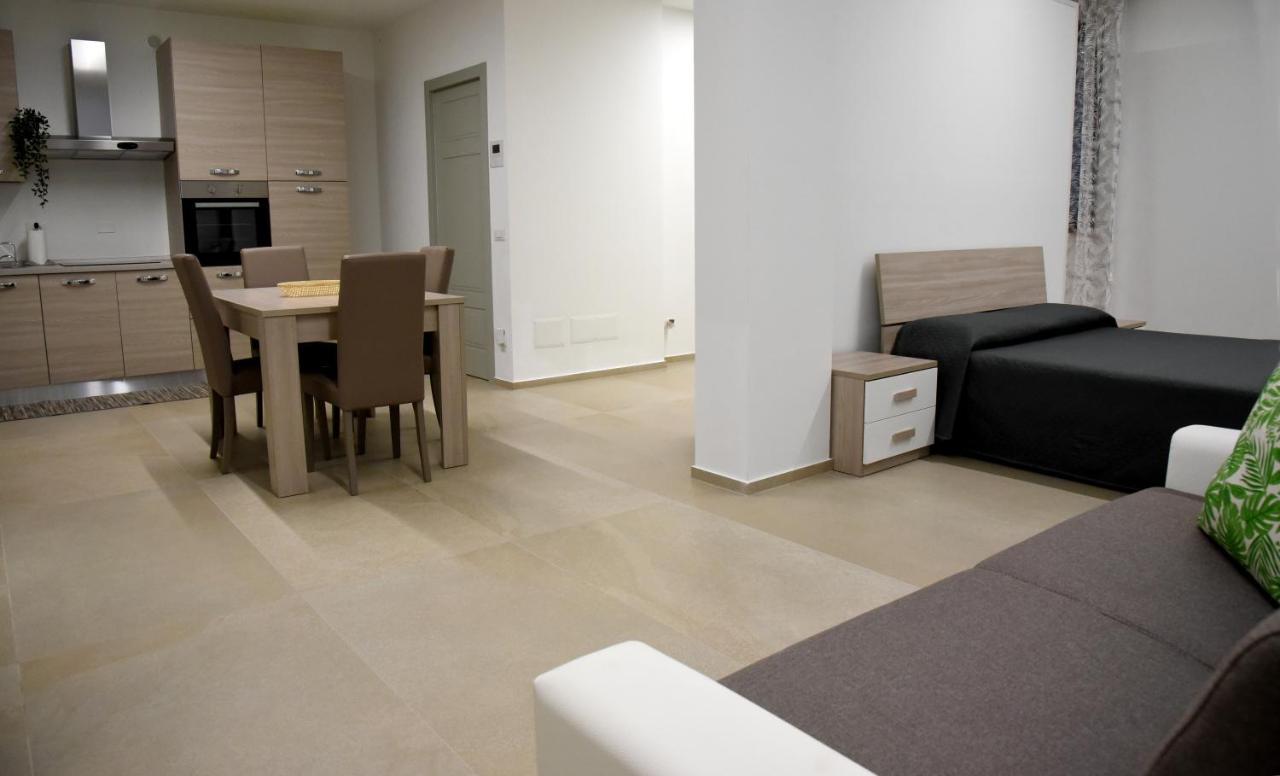 Dea Igea Apartment Bellaria-Igea Marina Bagian luar foto